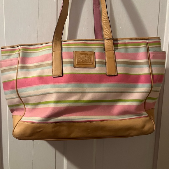 Diaper bag - Picture 2 of 5